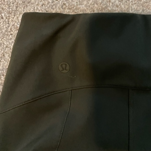 Lululemon Green Pants - Picture 4 of 5